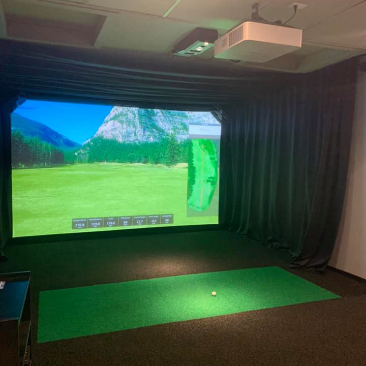Milan Party Packages Image of Golf Simulator
