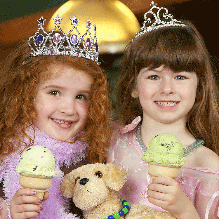 Green Bay Party Package showing girls with Ice Cream